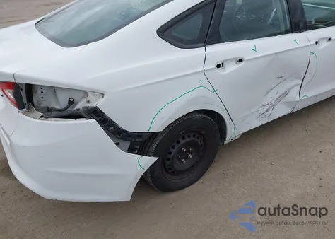 2013 Ford Fusion S из США, поврежденный, VIN 3FA6P0G7XDR117198